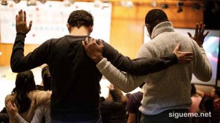 Mi vida está escondida con Cristo en Dios. No vivo ya yo, sino Cristo vive en mí