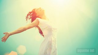 Dios de amor, el dador del gozo y la alegria
