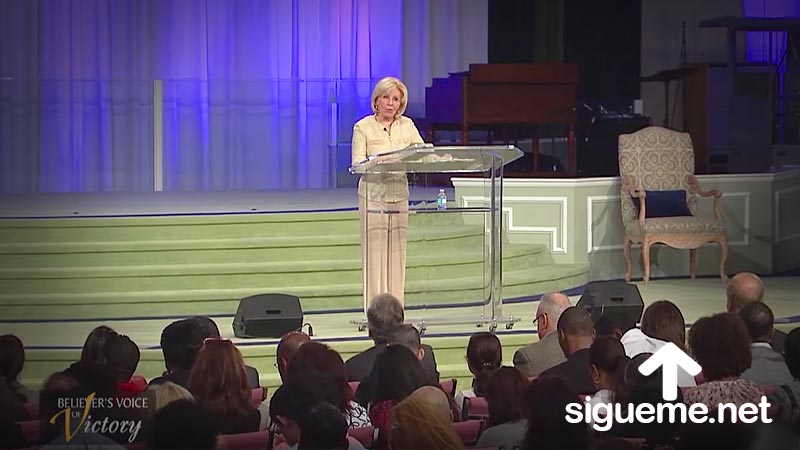 Gloria Copeland predica sobre la oración diaria